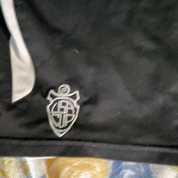 Shorts - Picture 2 of 2